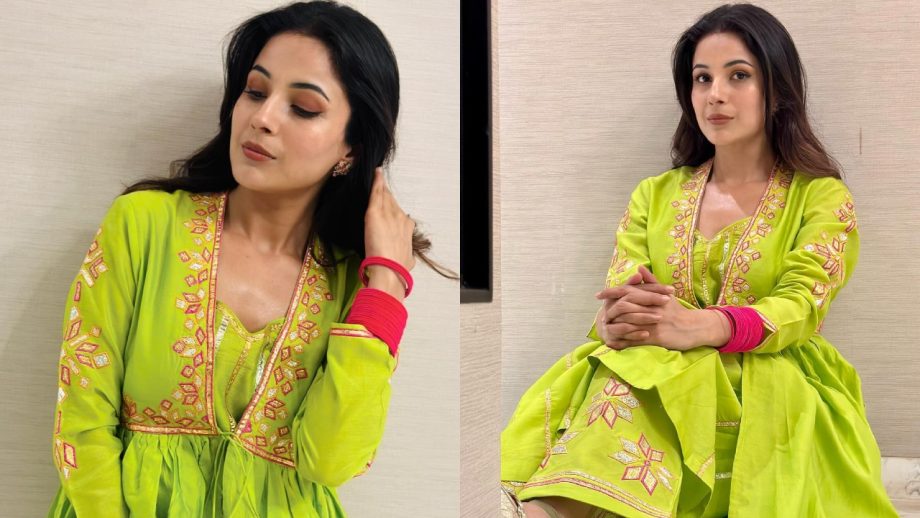 Shehnaaz Gill turns goddess in parrot green kurta set, see photos 878225