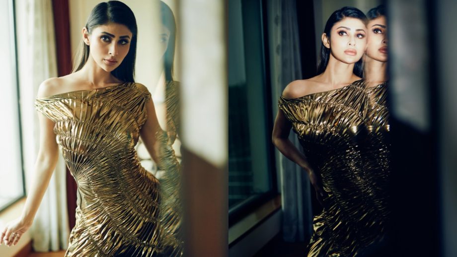 Mouni Roy Flaunts Hourglass Figure In Golden Metallic Gown, Wishes To Become 'Entire Problem' 893302