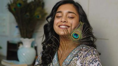 Kavya Actress Sumbul Touqeer Flaunts Her Flawless Beauty with a Peacock Feather Magic, Leaves Fans Awestruck!