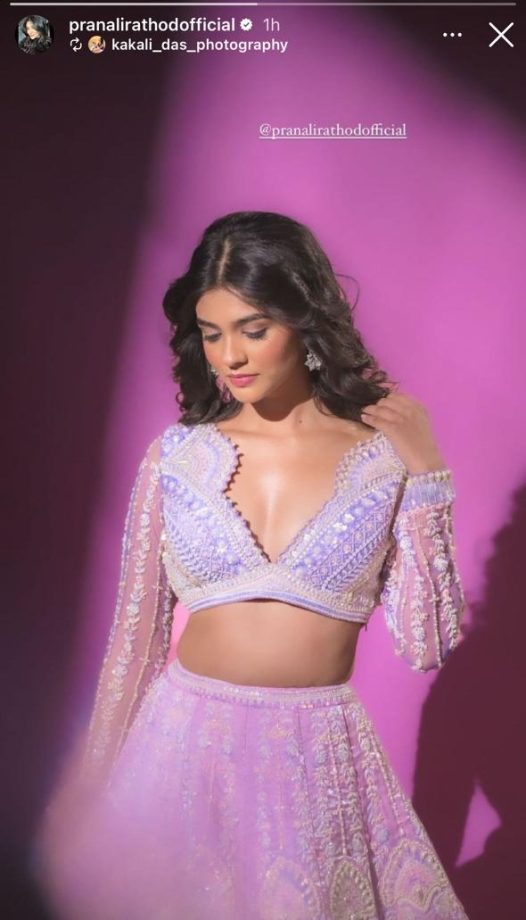 Yeh Rishta Kya Kehlata Hai Pranali Rathod Ethereal Elegance in a Purple-Pink Lehenga Set, See Pics! 894578