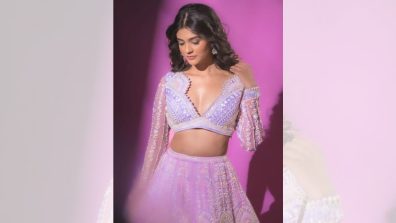 Pranali Rathod Flaunts Her Ethnic Elegance in a Purple-Pink Lehenga set, See Pics!