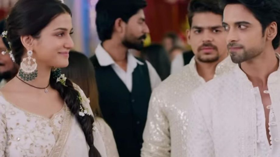 Bani's Engagement Brings Joy And Financial Worries For Her Family In Sony SAB’s ‘Badall Pe Paon Hai’ 901777