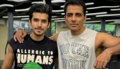 Paras Kalnawat clicked a special right next to 'God' Sonu Sood 902702