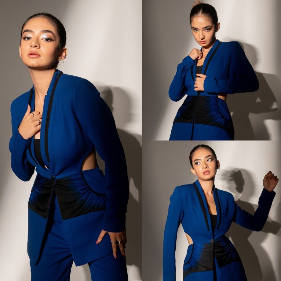 [Photos] Anushka Sen Flaunts Bossy Style In Blue Blazer Set 901505