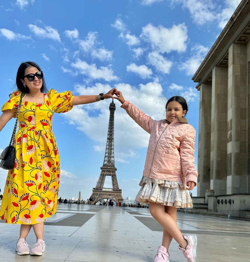 Pics: Ziva Singh Dhoni shares her Paris diaries with father MS Dhoni & mother, Sakshi Dhoni 899594