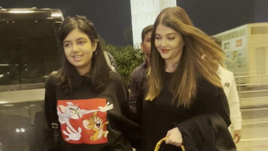 Aishwarya Rai And Daughter Aaradhya Look Fabulous As They Twin In Black Outfits At Mumbai Airport 906909