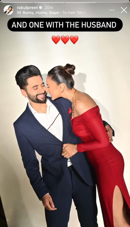 Couple Goals: Rakul Preet Singh And Jackky Bhagnani Caught Candid In Latest Instagram Photoshoot 904981