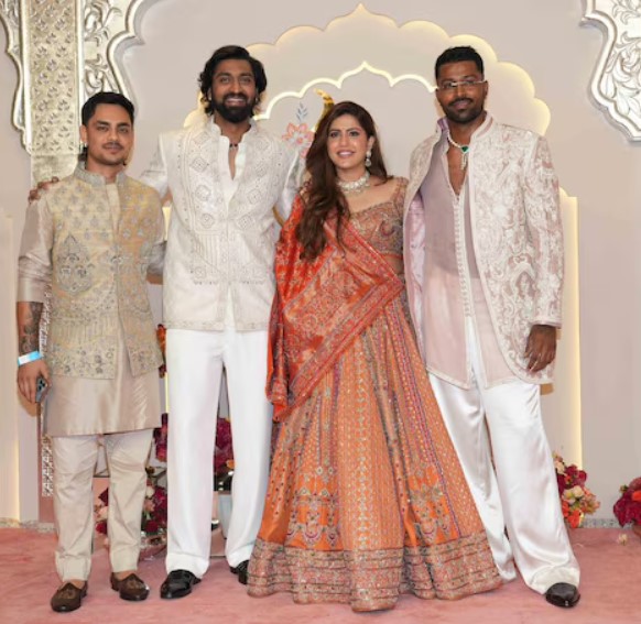 Cricketers with their wives at Anant Ambani & Radhika Merchant wedding: From KL & Athiya to Jasprit & Sanjana and many others 906734