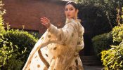 Mahira Khan Turns Masakali In Golden Anarkali Suit, See Photos! 905221
