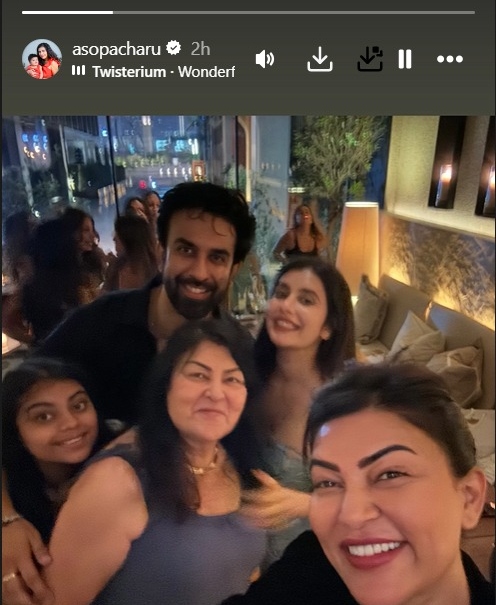 TV News: Bhagya Lakshmi Rohit's Acting Journey, Karan Kundrra And Nia Sharma Spotted At Laughter Chefs' Set To Munawar Faruqui's Dubai Date 904564