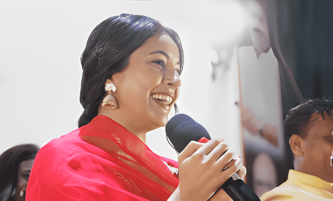 Shehnaaz Gill surprises fans by speaking in Marathi at an event in town 915703