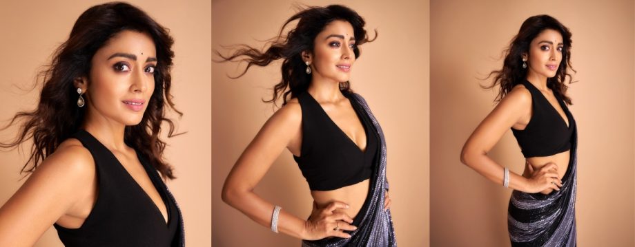 Shriya Saran Stuns in Manish Malhotra Saree, Exuding Elegance and Glamour 923566