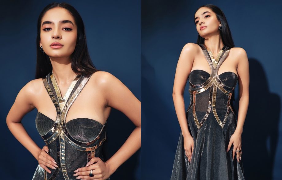 Anushka Sen Shines in a Grey and Black Textured Dress with Golden Accents 930008