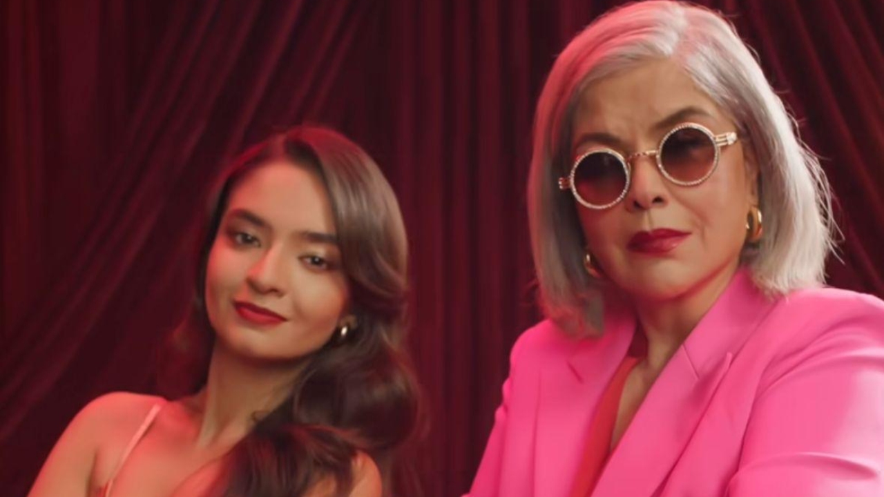 Gen-Z Icon Anushka Sen and The OG Zeenat Aman: The Collab of 2024 We Needed 929353