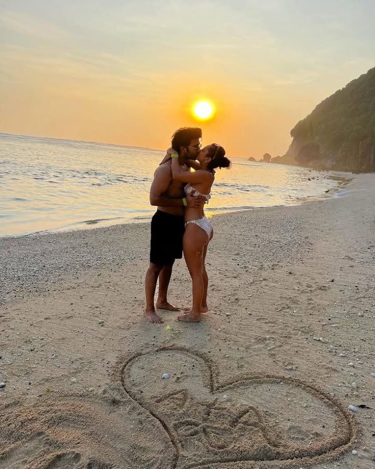 Golden Hour, Golden Love: Aadar Jain and fiance Alekha shine bright by beach [Photos] 930326