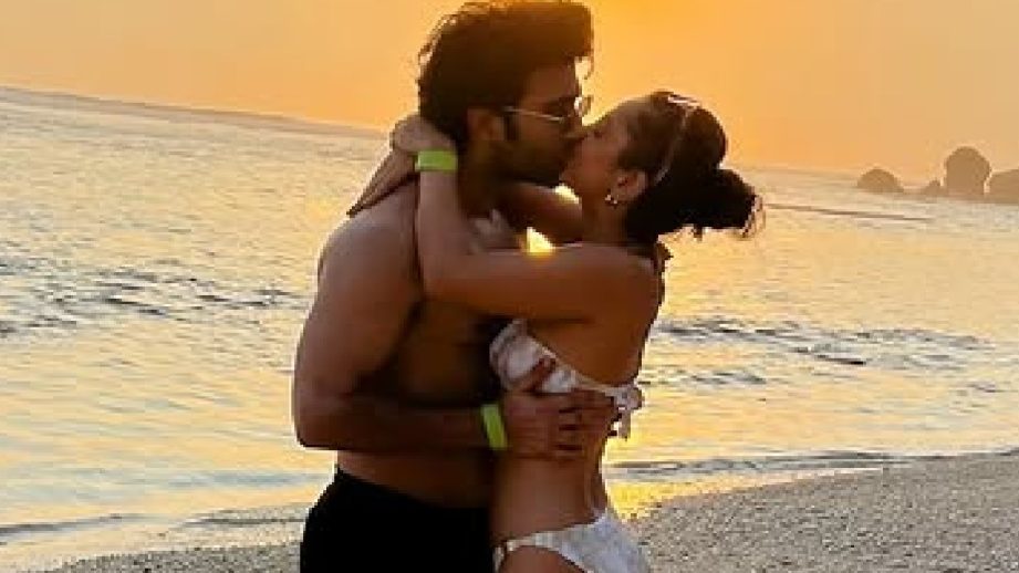 Golden Hour, Golden Love: Aadar Jain and fiance Alekha shine bright by beach [Photos] 930321