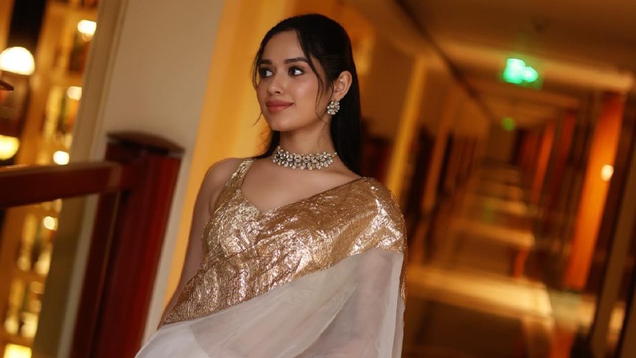 Jannat Zubair Dazzles In A Sheer White Saree With Golden Zari Border 929497