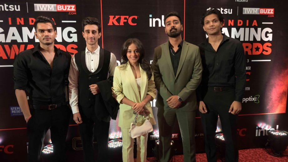 Lights, Camera, Action! Red Carpet Glitz at dentsu-India Gaming Awards Season 3 928957