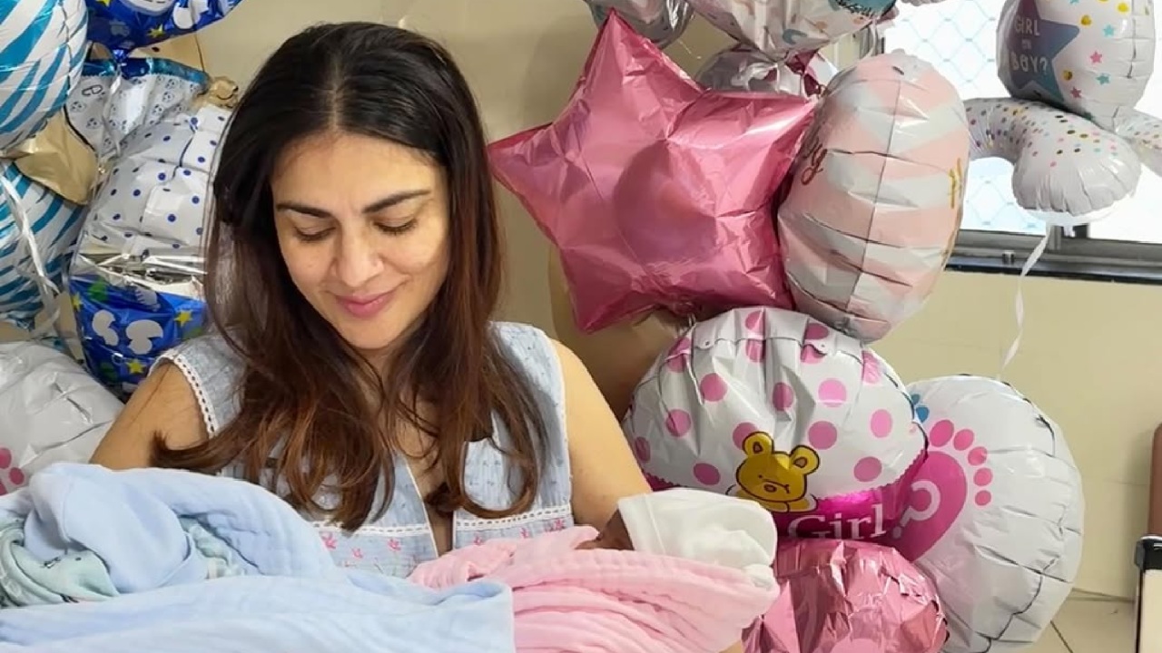 New Mommy Shraddha Arya's Photo With Her Baby Is The Cutest Thing On The Internet Today 928820