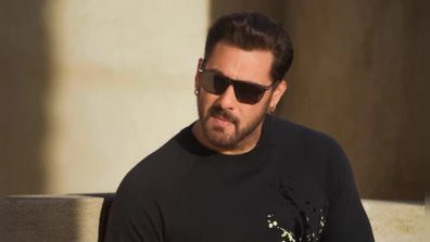 Salman Khan Celebrates 59th Birthday With Family And Friends [Watch]