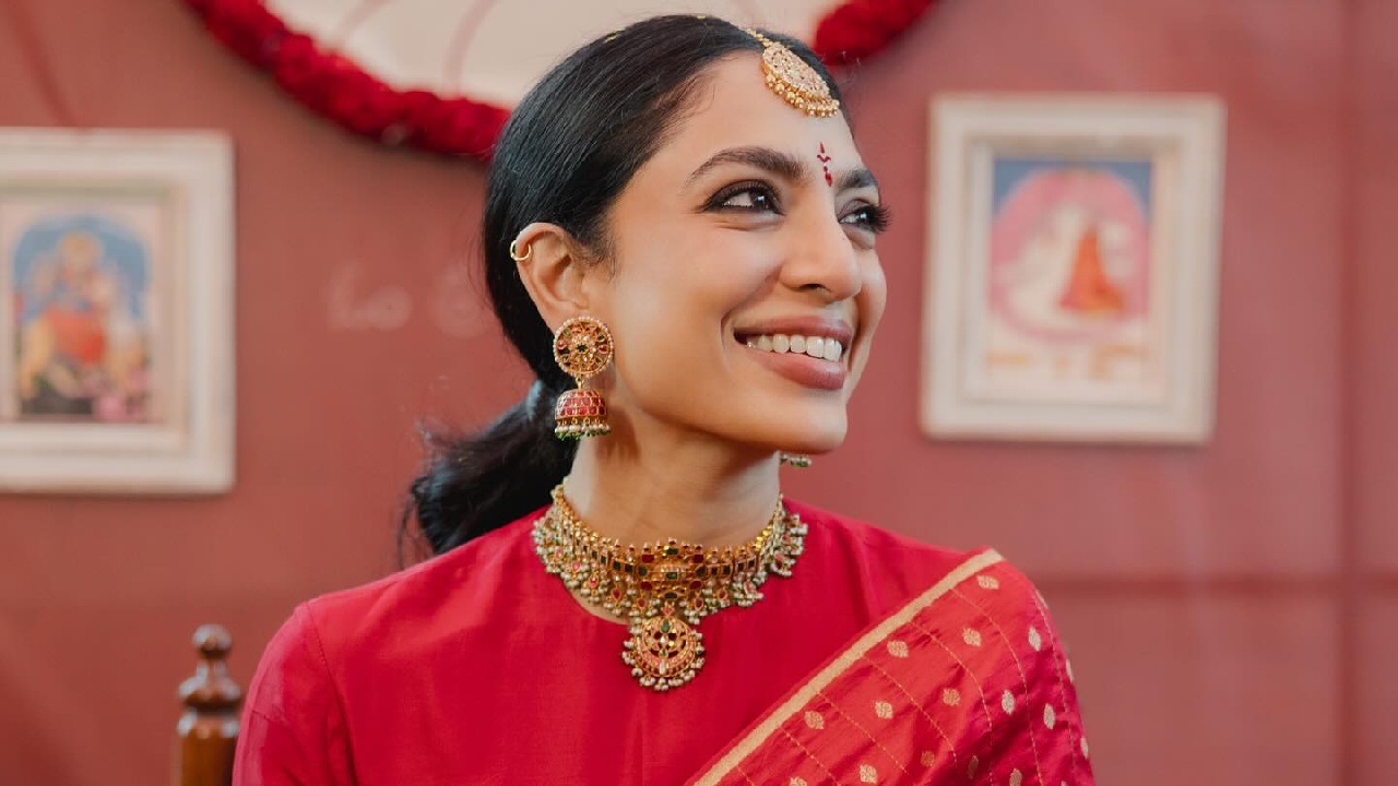 Sobhita Dhulipala's Bridal Glow Steals The Show At ‘Pelli Kuthuru’ Ritual 928006