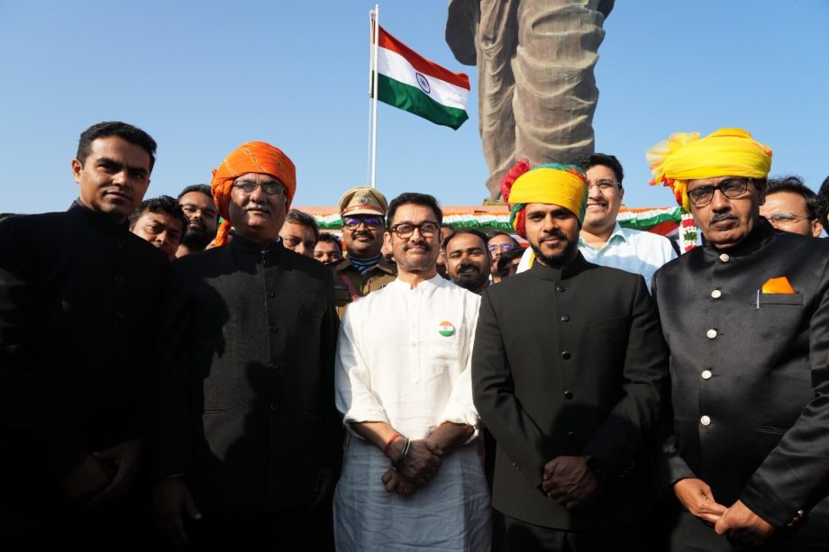 Aamir Khan Celebrates Republic Day with a Visit to the Statue of Unity While Shooting for Sitaare Zameen Par, Check out the Exclusive Images! 934251