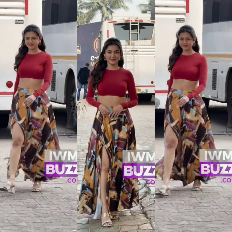 Avneet Kaur Vs. Anushka Sen Vs Tejasswi Prakash: Who’s Ultimate Trendsetter In Western Fits? 933431