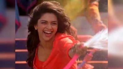 ”Best birthday gift to fans”: Deepika Padukone’s ‘Naina’ fever takes on as YJHD re-releases in theatres; audience dances to Balam Pichkari & hoots to her entry