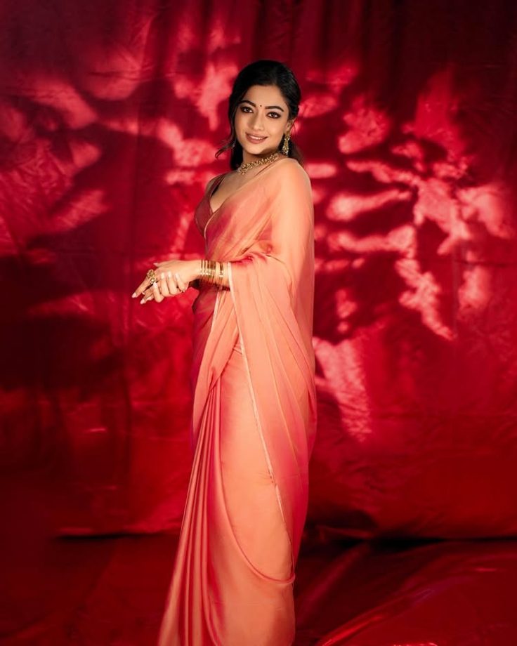 Rashmika Mandanna's Peach Saree Look Channels Timeless Indian Elegance 934014