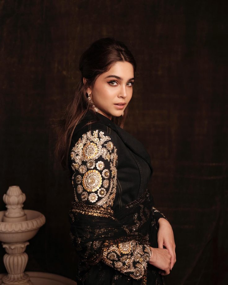 Shraddha Kapoor To Ananya Panday: Beauties Who Prove Black Is Always In Style 934314