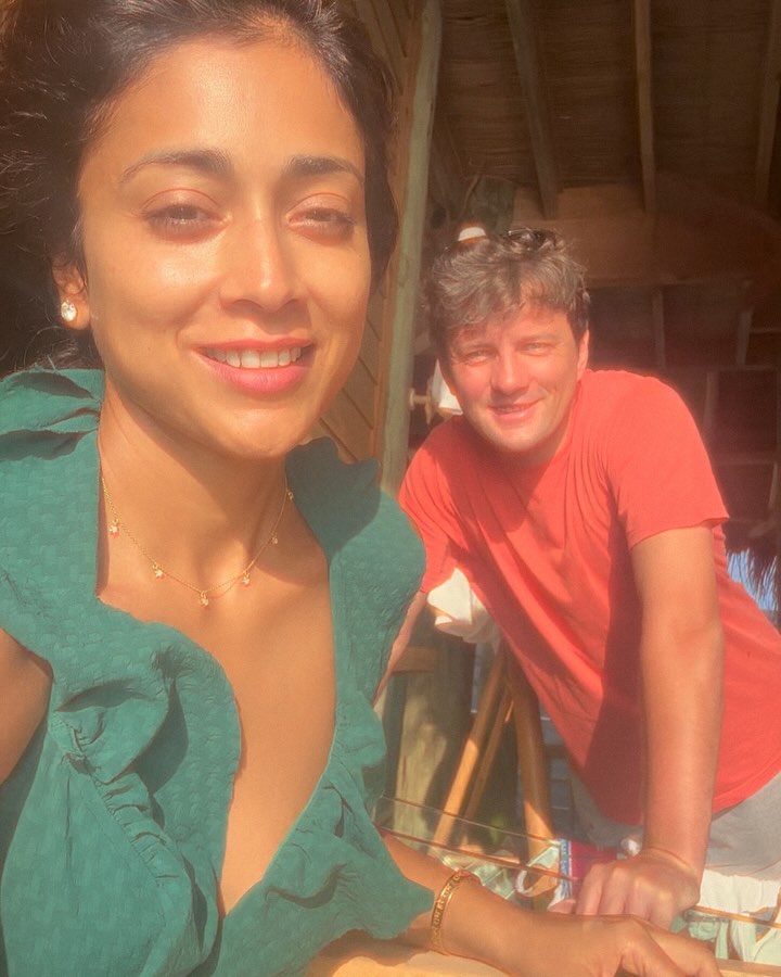 Shriya Saran Turns Up the Heat In Bikini On Holiday, Pics Go Viral 932523