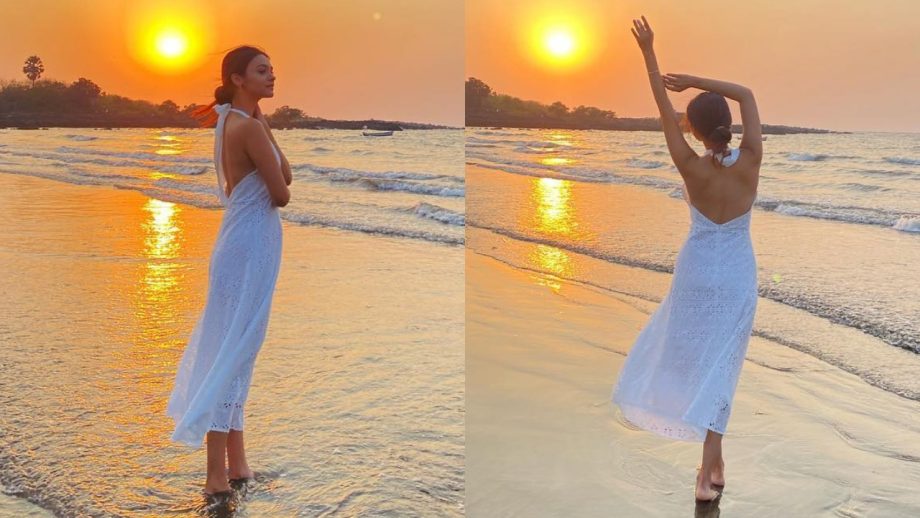 Slay Your Beach Vacation Like Pranali Rathod In Trendy & Breezy Attires 933406