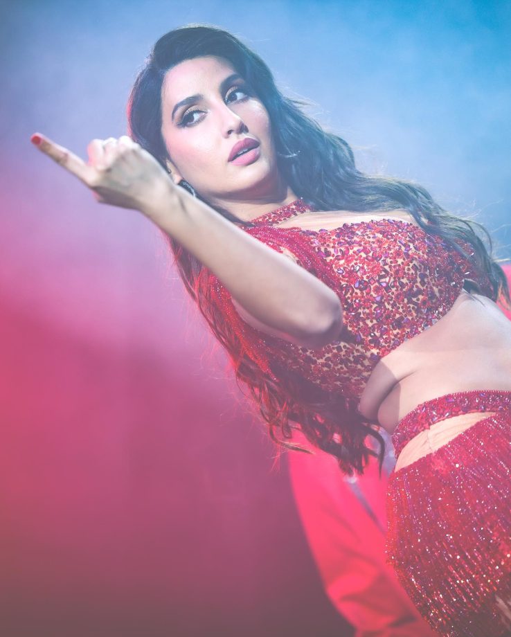 Slaying The Dance Floor: Nora Fatehi's Hottest Performance Looks 934509