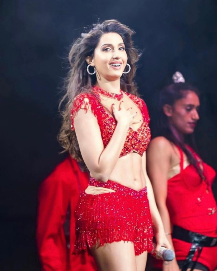 Slaying The Dance Floor: Nora Fatehi's Hottest Performance Looks 934510