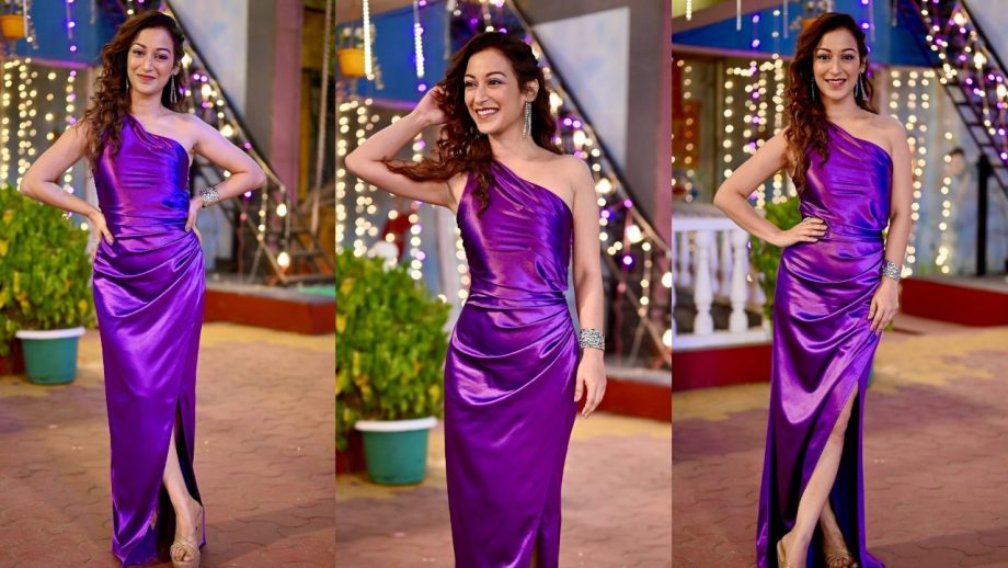 Sunayana Fozdar Or Shweta Tiwari: Who Is Slaying In Satin Purple Thigh-high Slit Attire? 931863