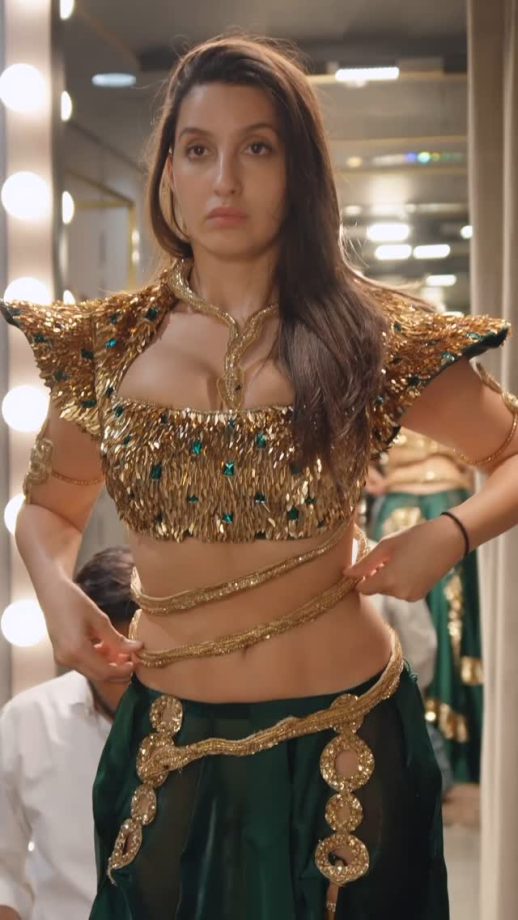 A Sneak Peek Into Nora Fatehi's Statement Looks From New Song Snake 937197