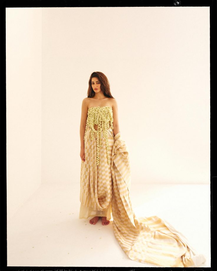 Ananya Panday Reinvents the Saree Drape with a Modern Twist 937034