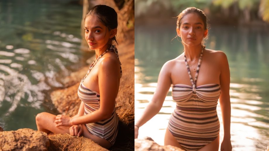 Anushka Sen Turns Mermaid In Striped Monokini, Checkout Her Sunkissed Hot Look 938867