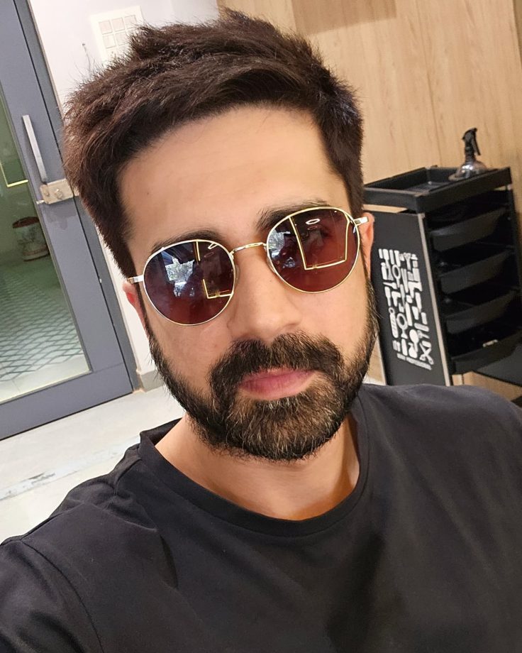 Ex-lovers, Palak Purswani & Avinash Sachdev's contrasting Valentine's Day posts grab attention 937082