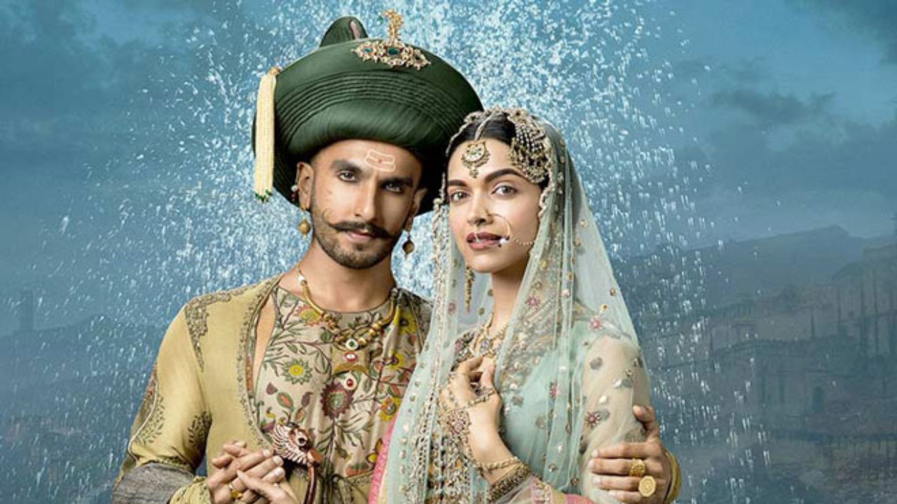 Fans Rejoice as Padmaavat Re-Releases, Social Media Flooded with Praise For SLB's masterpiece with Deepika Padukone-Ranveer Singh's iconic characters 935909