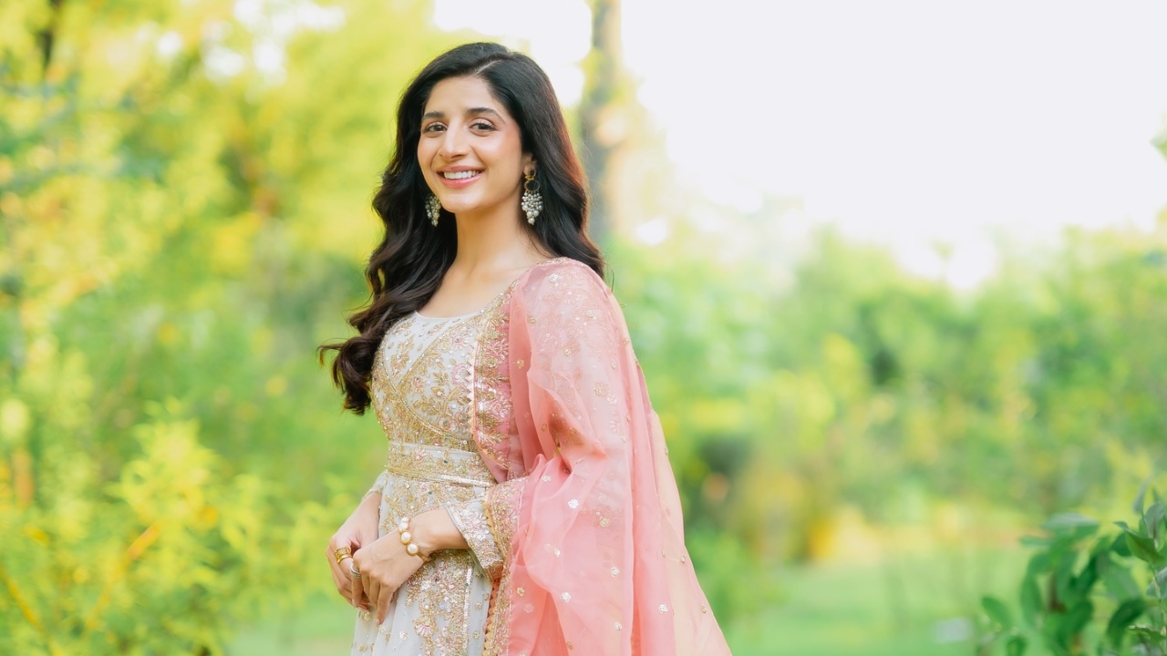 Mawra Hocane reacts to 'Sanam Teri Kasam 2' speculation & first installment's success 937151