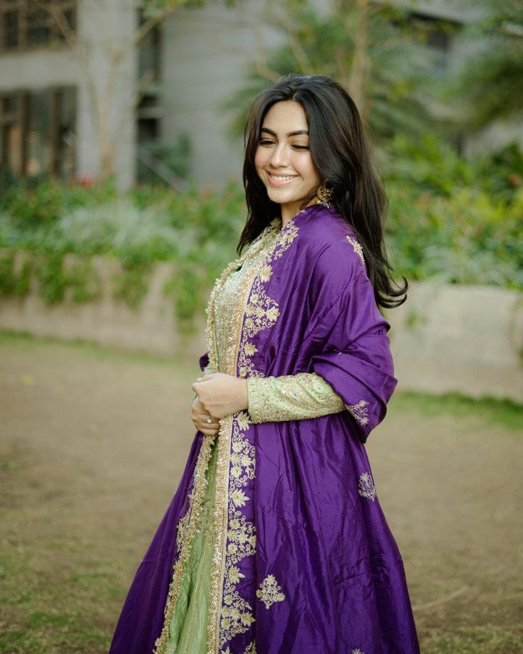 Reem Shaikh's Traditional Anarkali Look Is Perfect For Ramadan Celebrations 938516