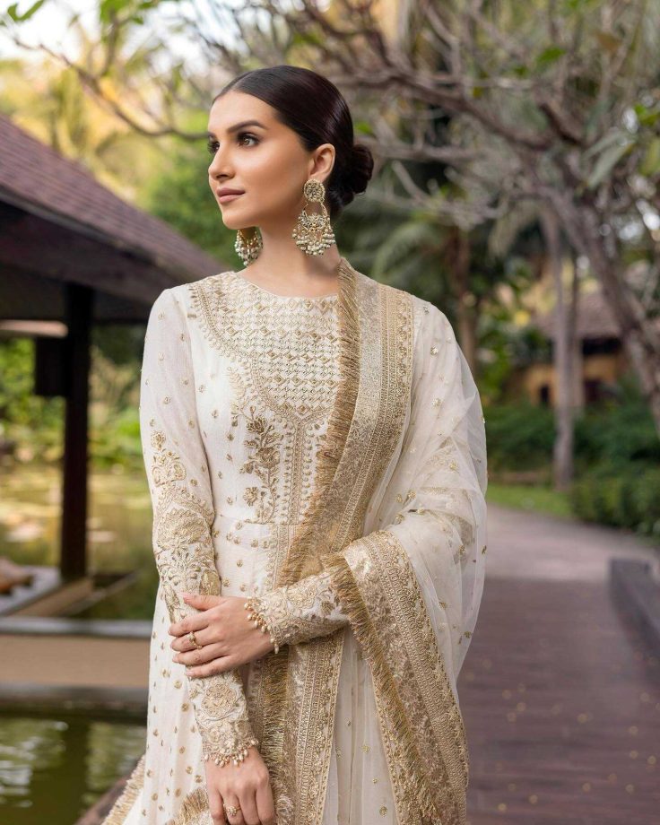 Tara Sutaria's Traditional Salwar Suit Collection Is A Must-have This Ramadhan 938830