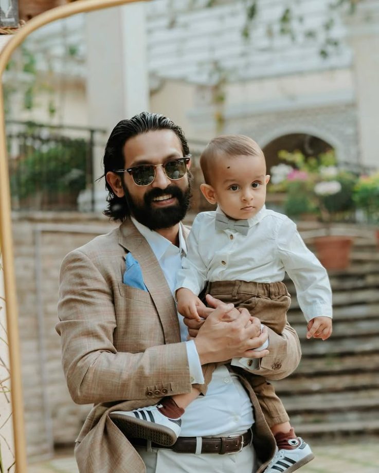 Vikrant Massey reveals face of son, Vardaan 936303