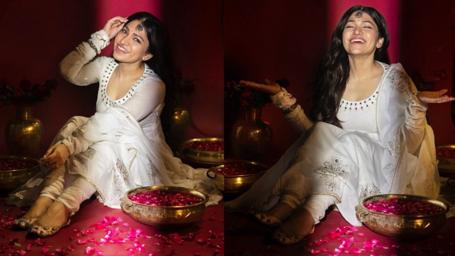 Birthday Girl Tulsi Kumar: 6 Times She Slayed Her Fashion Game 940721