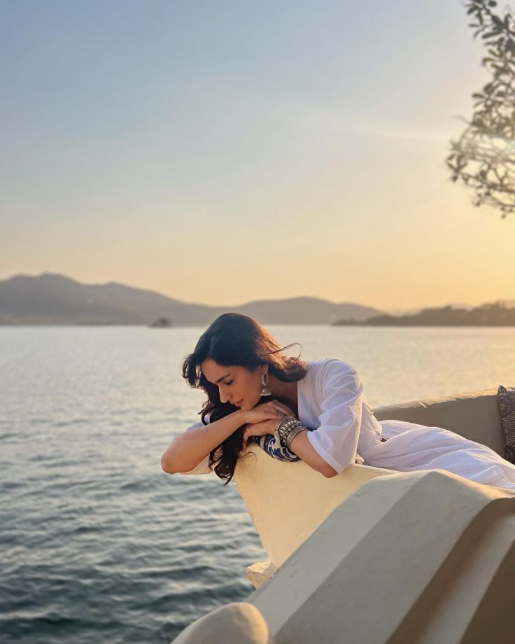 In Pics: Manushi Chhillar To Ananya Panday - Divas Flaunt Their Golden Hour Glow 940950