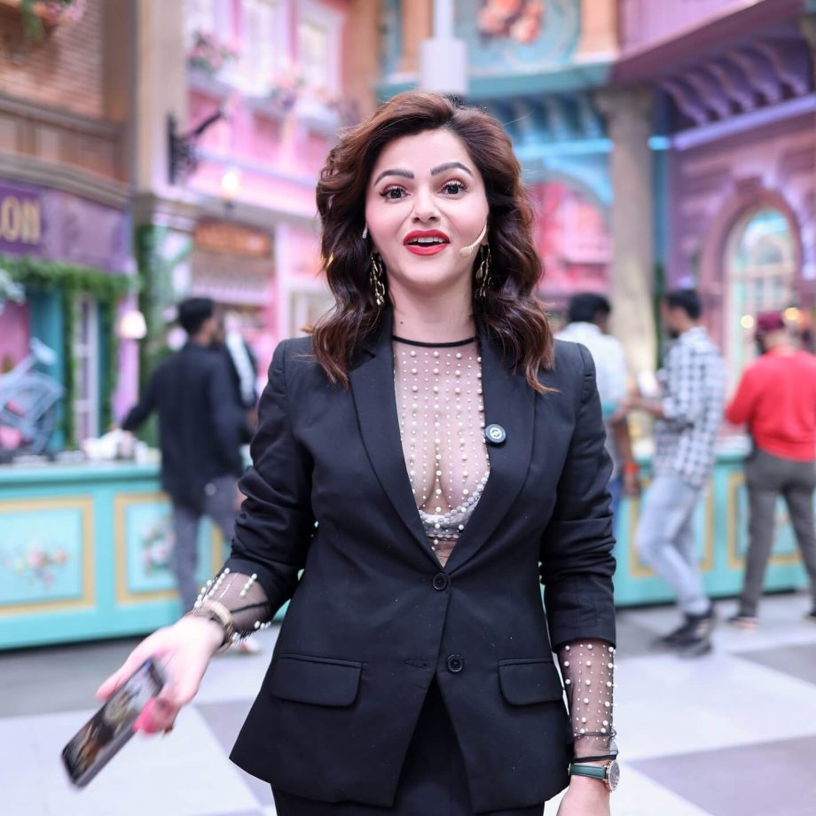 Rubina Dilaik Sets New Trends With Power Dressing In Blazer Looks 939453