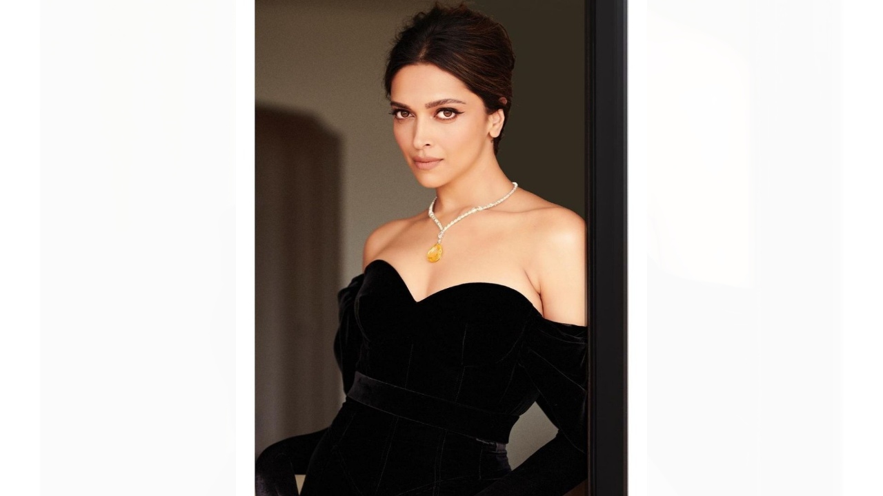 Throwback to when Deepika Padukone made a dazzling appearance at the Oscars, owning the stage in a black gown: Big Indian Moment on global stage of 2023 939143